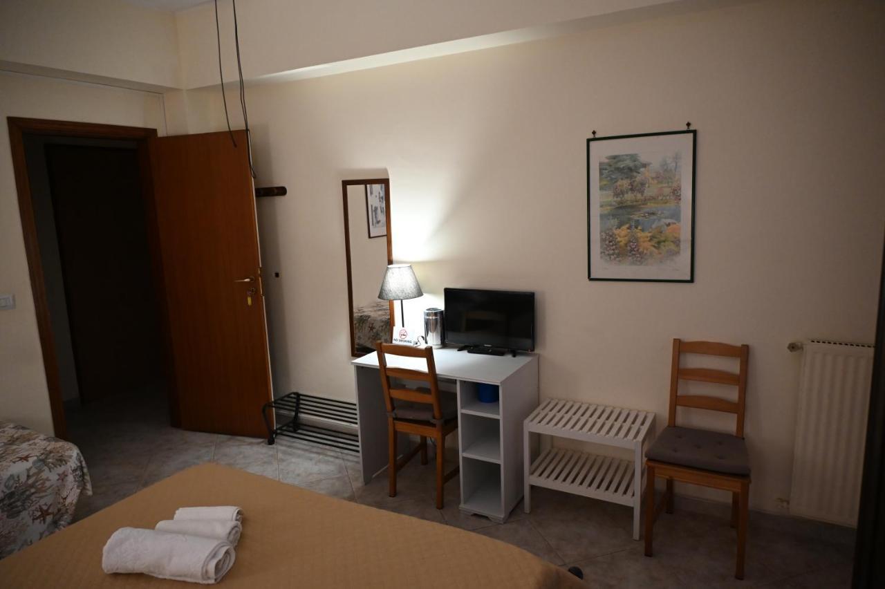 Castello Di Sotto Bed & Breakfast Milazzo Bagian luar foto