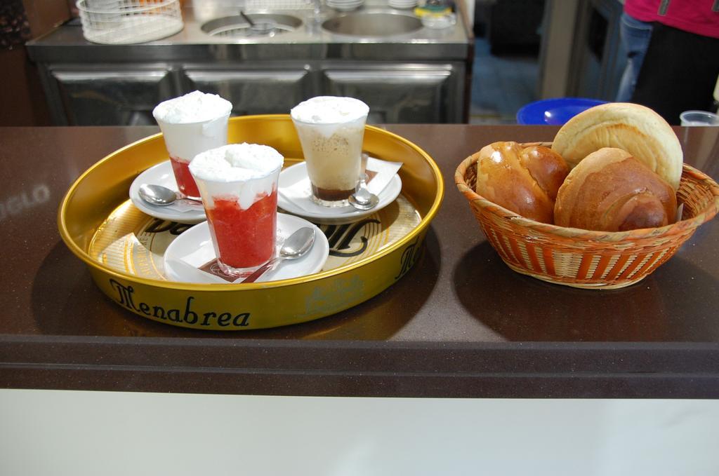 Castello Di Sotto Bed & Breakfast Milazzo Ruang foto