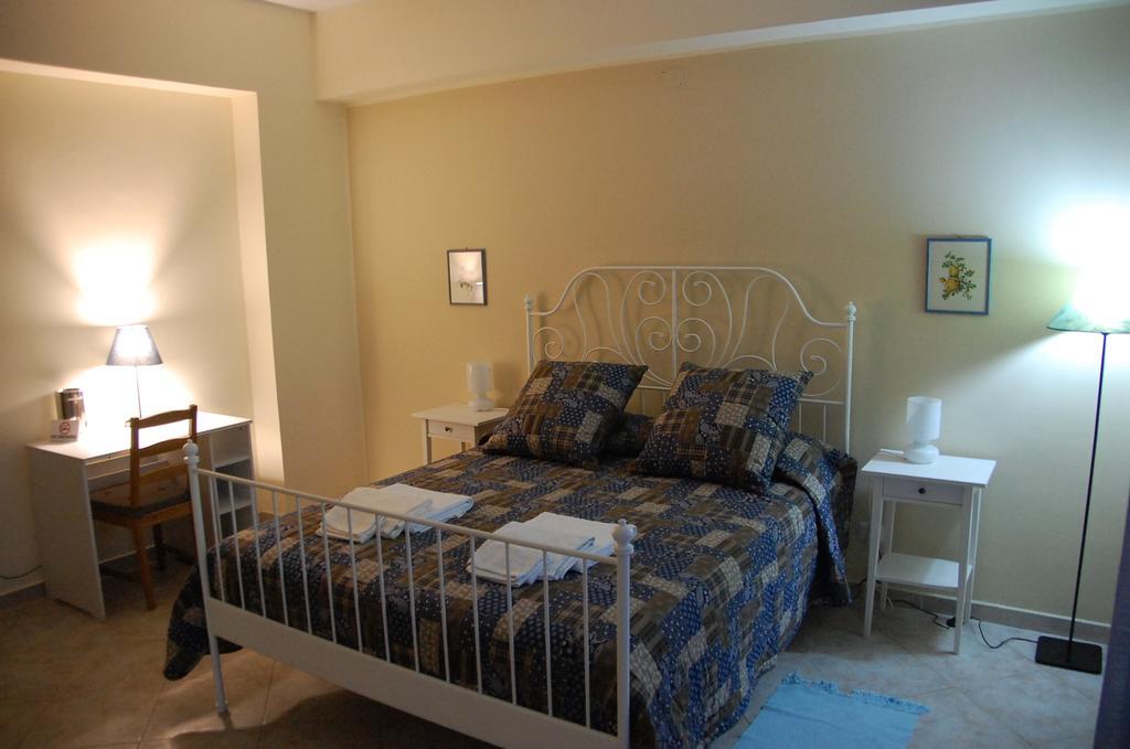 Castello Di Sotto Bed & Breakfast Milazzo Bagian luar foto