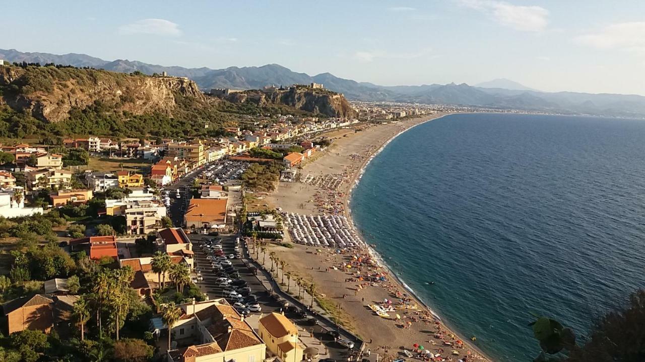 Castello Di Sotto Bed & Breakfast Milazzo Bagian luar foto